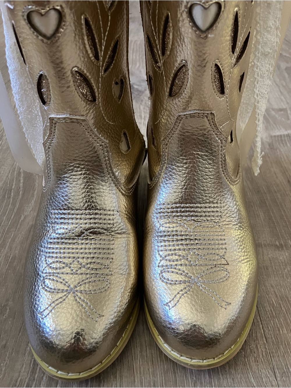 Gold Cowgirl Boots 🎀 - Picture 3 of 10